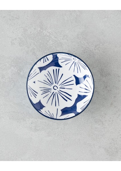 Mavi ve Beyaz Porselen Kase, Şık ve Zarif Tasarım fiyatları