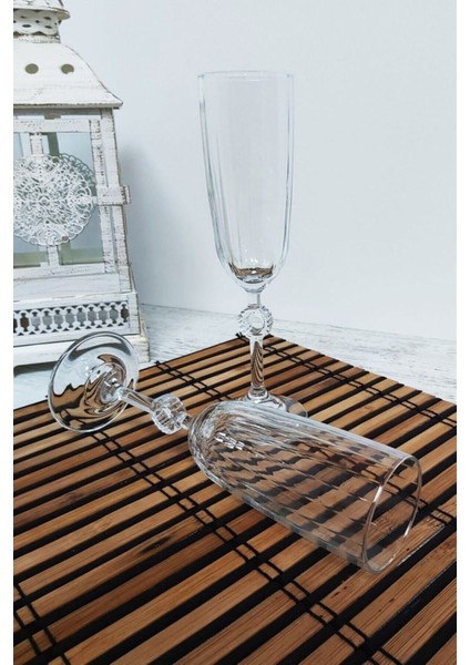 Şık Ayaklı 2'li Bardak Seti, Zarif ve Kullanışlı Tasarım, Beyaz Renk Seçeneği