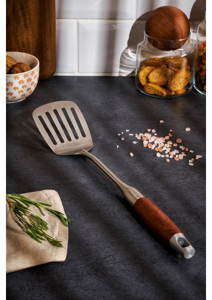 Paslanmaz Çelik Izgara Spatula, Dayanıklı ve Pratik Mutfak Gereci