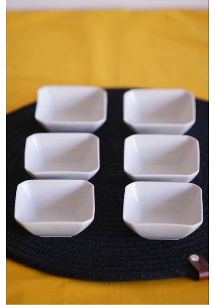Beyaz Porselen 6'lı Sosluk ve Çerezlik Mini Kase, 7x7 Cm, Şık ve Kullanışlı Set