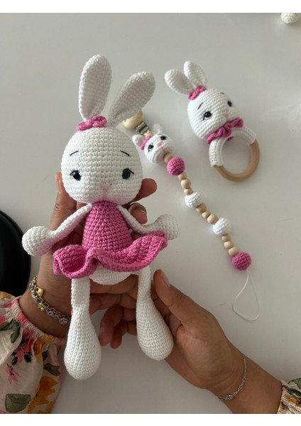 El Örgüsü Amigurumi Tavşan Seti – Pembe Elbiseli fiyatları