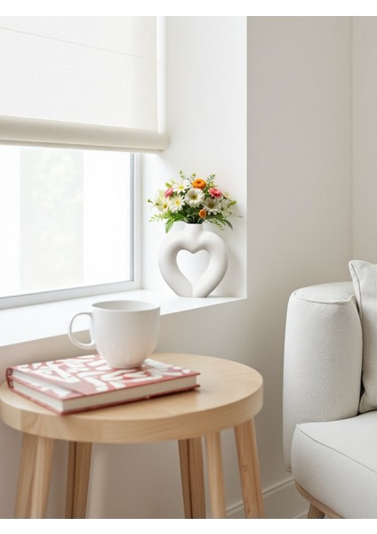 Dekoratif Kalp Figürlü Seramik Vazo | El Yapımı Özel Tasarım