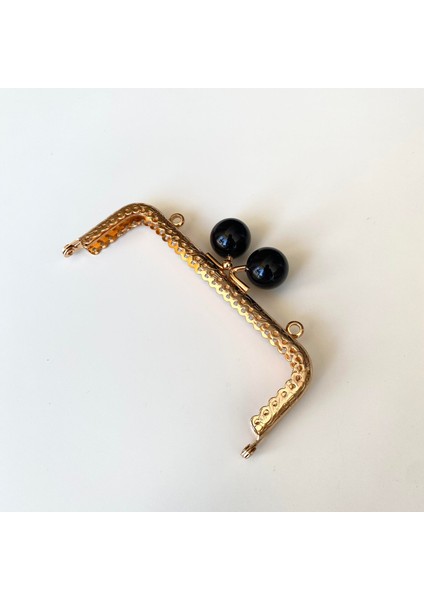 Köşeli Siyah Inci Boncuklu Işleme Baskılı Askılıklı Çanta ve Cüzdan Bursu - Klipsi Altın 10.5 cm BA-0108