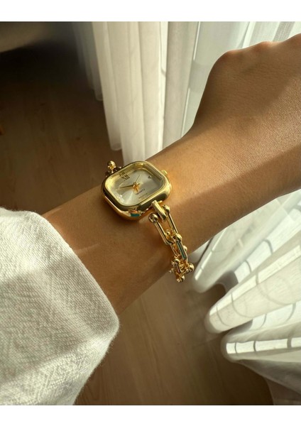 Kare Kadran Zincir Kordonlu Çelik Gold Minimal Kadın Kol Saati -32 fiyatları