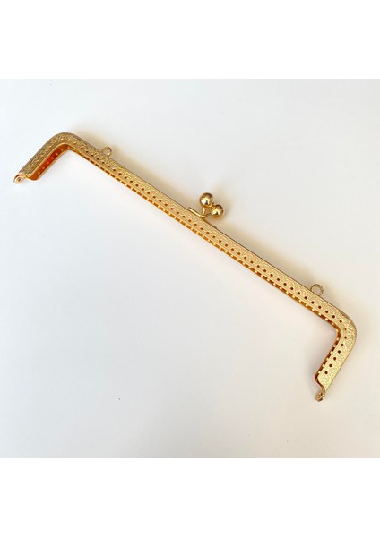 Çanta ve Cüzdan Klipsi Işleme Baskılı Altın Renk Köşeli Model 30 cm BA-0093 ( Askılıklı )