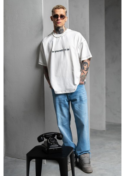 Erkek Beyaz Oversize Tişört Bol Kesim Nakışlı %100 Pamuk fiyatları