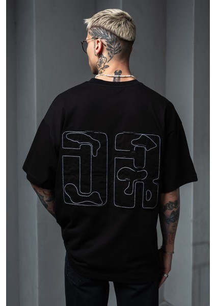 Erkek Siyah Oversize Tişört Arkası Baskılı Bol Kesim Tişört %100 Pamuk fiyatları