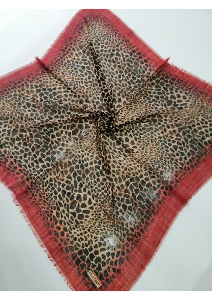 Flamlı Eşarp