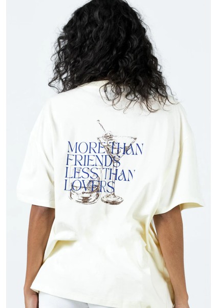 Trend Kadın Tişört - %100 Pamuk Martini Kadeh Baskılı Oversize Beyaz modelleri