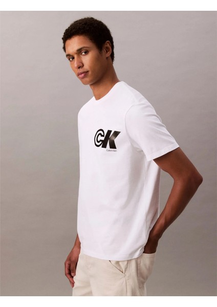 Ck LV04RC835G Ss 20S Ck Sport Logo Graphıc Tee Erkek Tshirt fırsatları