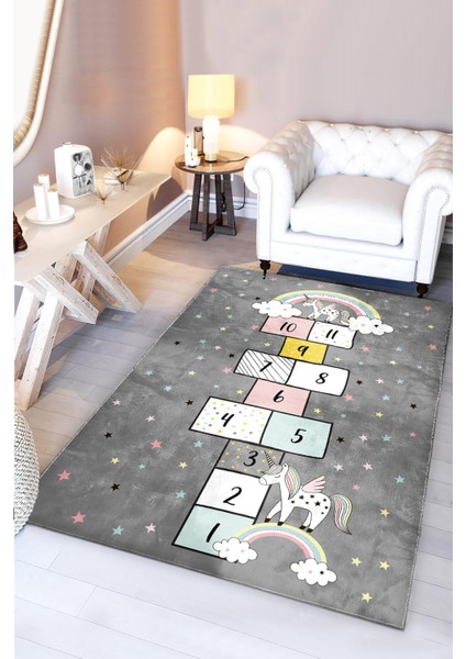 Sevimli Pony Seksekli Bambu Çocuk Halısı