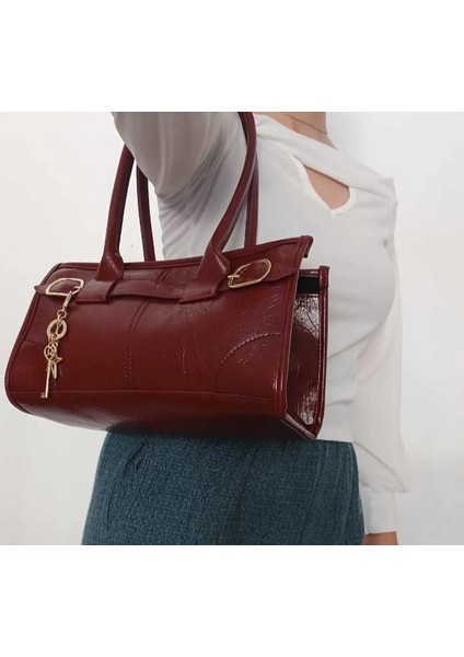 Charmlı Suni Deri Çanta modelleri