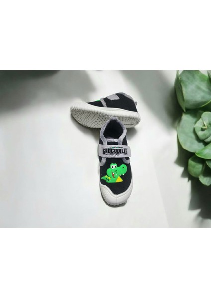 Tam Ortopedik Cırtlı Ayarlanabilir Kaymaz Taban Timsah Figürlü Kreş Anaokulu Ev Panduf fiyatları