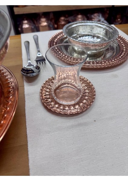 Bakır Çay Tabağı, Şık ve Geleneksel El Işi Tasarımıyla Evinizde Şıklık Sağlar modelleri
