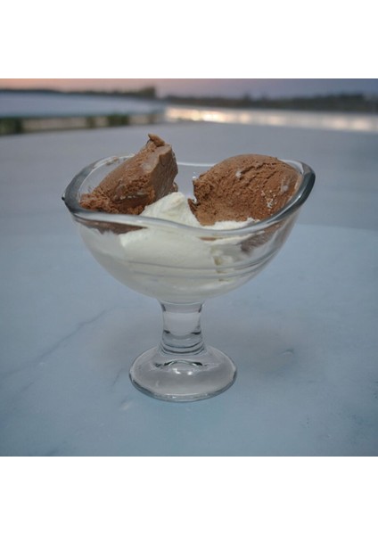 Turuncu Renkli Şık Dondurma Kasesi, Keyifli Tatlar Için Ideal Seçim fırsatları