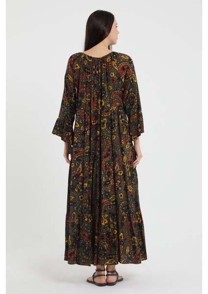 Kadın Madonna Yaka Pamuk Viskon Kumaş Uzun Oversize Desenli Elbise fiyatları