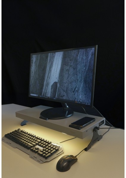 Çok Fonksiyonlu Laptop & Monitör Standı – Kablosuz Şarj, USB 3.0, Fan, Hoparlör, Gün Işığı, fırsatları