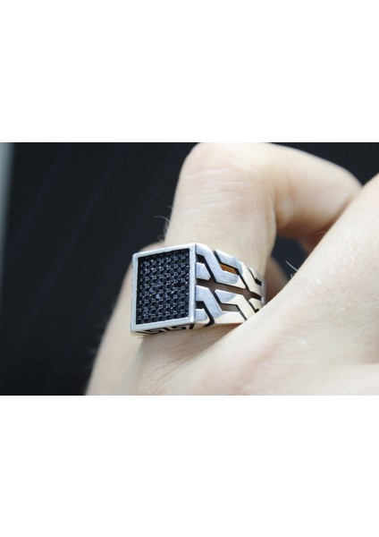 925 Ayar Siyah Taşlı Erkek Gümüş Yüzük - Maskülen Stil fiyatları