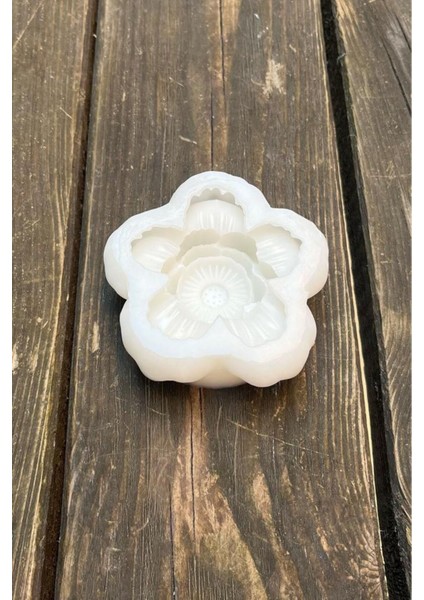 Beyaz Lotus Çiçek Silikon Mum Kalıbı, 4'lü Set, Yaratıcı ve Şık Tasarım indirimleri