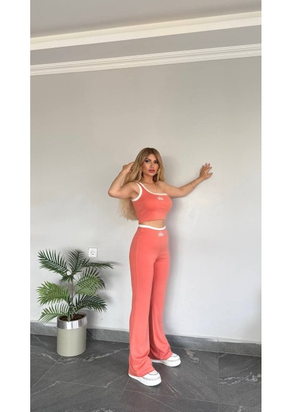 Kadın Kaliteli Lüks Giyim Modal Kumaş Esnek Licralı Yandan Gizli Fermuar Tam Kalıp Takım fiyatları