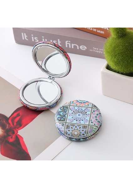 Otantik Mandala Tasarımlı Kozmetik Yuvarlak Cep Çanta Aynası Kapaklı El Makyaj Aynası 7cm fırsatları