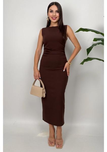 Arden Kadın Kahverengi Düz Midi Elbise – Minimal ve Klasik Zarafet