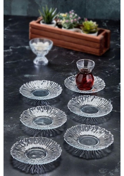 Özel Desenli Kristal Çay Tabağı, Şık ve Zarif Sofra Dekoru