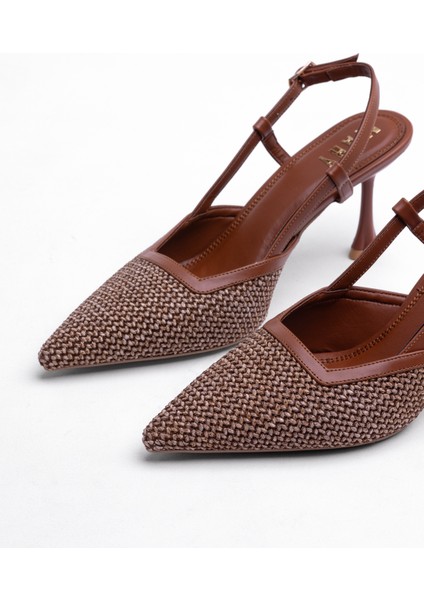 Topuk Formuna Sahip Şık Kadın Topuklu Stiletto Ayakkabı modelleri