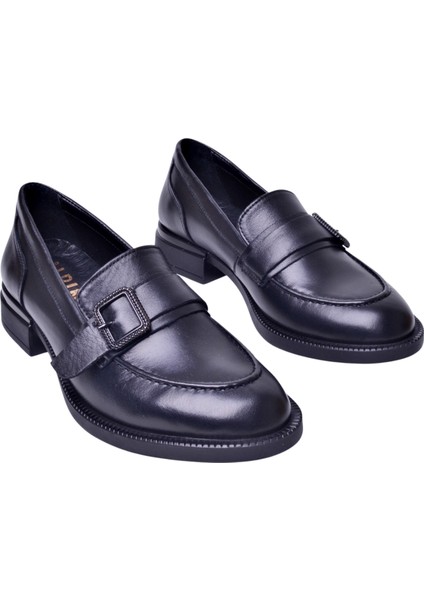 26102104 Kadın Deri Ayakkabı modelleri