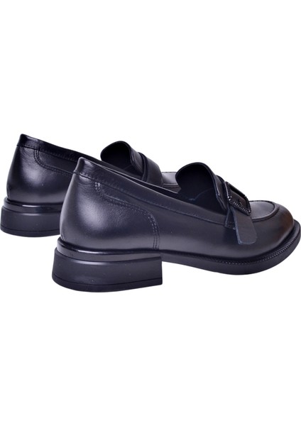 26102104 Kadın Deri Ayakkabı fırsatları