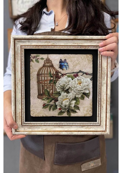 Renkli Taş Çerçeveli Tablo, Kelebek ve Çiçeklerle Duvara Şıklık Katın