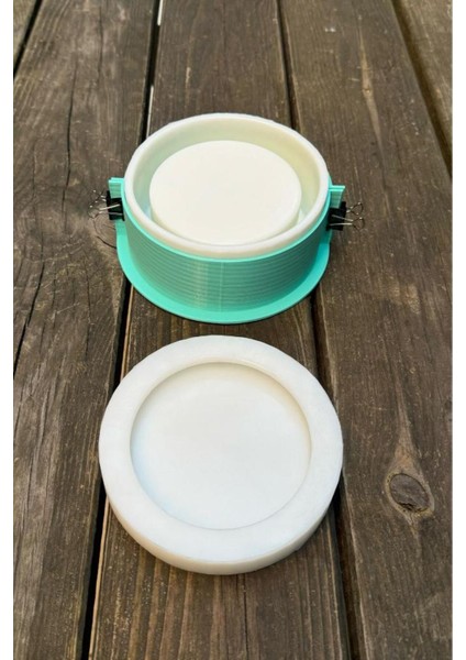 Dairesel Silikon Kapaklı Kasnaklı Kalıp, Şık ve Kullanışlı Mutfak Araçları