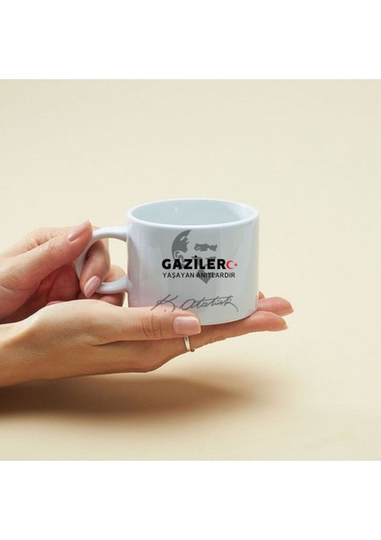 Kişiye Özel Gazilere Özel Motto Kahve Fincanı – Anlamlı ve Şık Tasarım modelleri