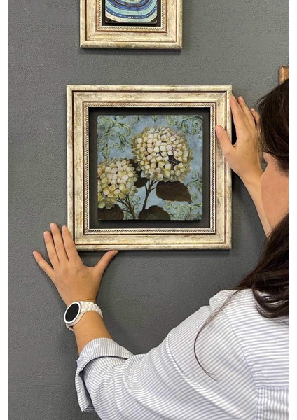 30X30 cm Çok Renkli Ortanca Çiçeği Taşlı Çerçeveli Duvar Tablosu
