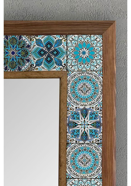 Renkli Mozaik Taşlı Masif Çerçeveli Ayna 43X43 cm fiyatları