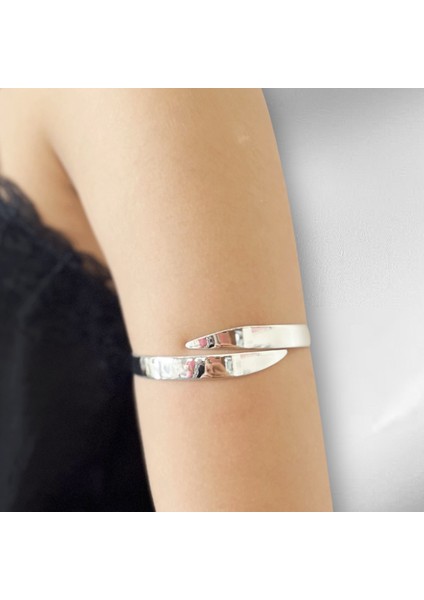 Sade Şık Yansımalı Üst Kol Pazu Bilekliği fırsatları