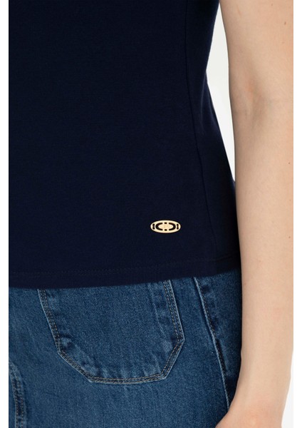 Kadın Lacivert Tişört Basic 50280072-VR033