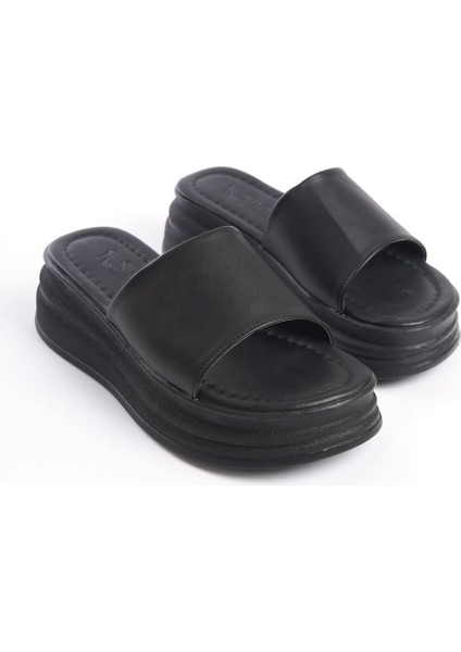 Lıana Düz Topuklu Kalın ve Ortopedik Taban Kadın Terlik St Siyah