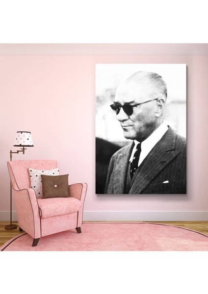 Siyah Kanvas Tablo, Atatürk Resmi, Şık ve Modern Dekorasyon Parçası fırsatları