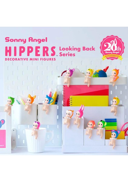 Orijinal Sonny Angel Hippers Looking Back – 20TH Anniversary Mini Figür | Fancy Space