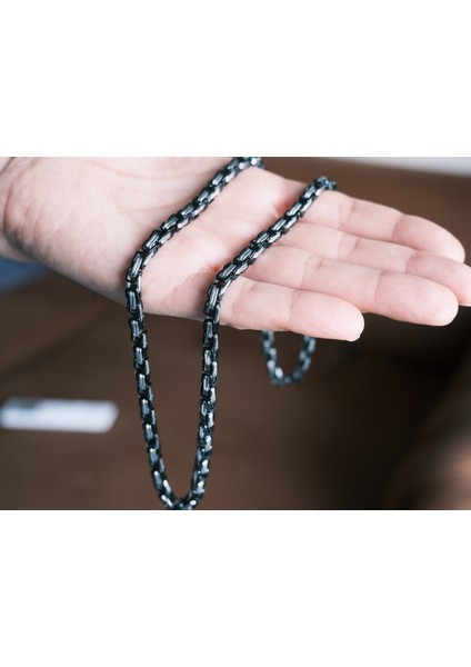 Saaden Erkek Çelik Kral Kolye modelleri