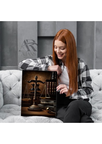 Çok Renkli Adalet Terazisi Kanvas Tablo AR040752, Şık ve Modern Dekorasyon Için Ideal modelleri