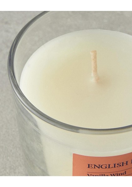 Beyaz Kokulu Mum, 120 Gr, Taze ve Ferah Atmosfer Sağlar.