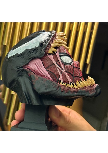 Venom Vs Spider-Man Büst – Marvel Temalı fiyatları