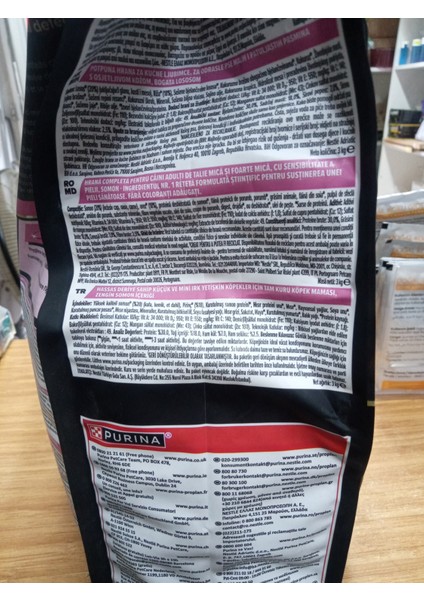 Hassas Deriye Sahip Küçük ve Mini Irk Köpek Kuru Mama Somonlu 3 kg ( 1 ADET REFLEX PLUS KÖPEK YAŞ MAMA HEDİYE) modelleri
