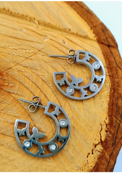 Gümüş Renk Figürlü Çelik Küpe