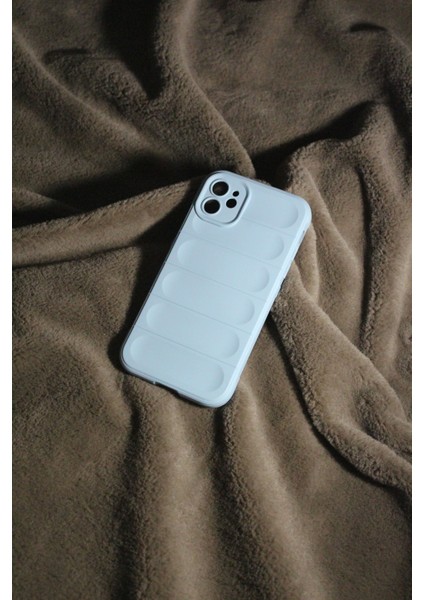 Iphone 11 Uyumlu Sert Silikon Kılıf fiyatları