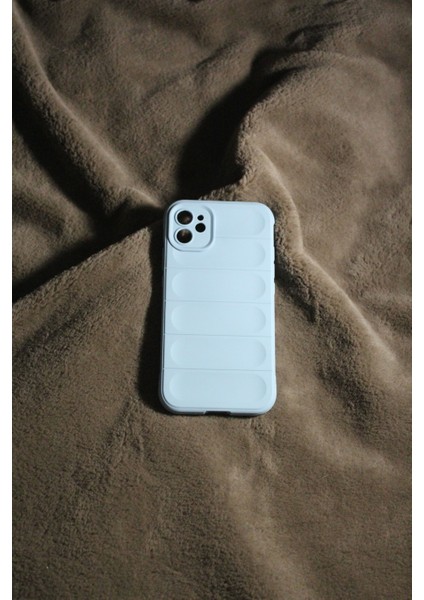 Iphone 11 Uyumlu Sert Silikon Kılıf indirimleri
