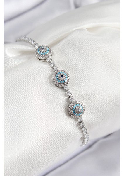 Pirinç Zirkon Taşlı Nazar Model Gümüş Renk Kadın Bileklik - Lisinya