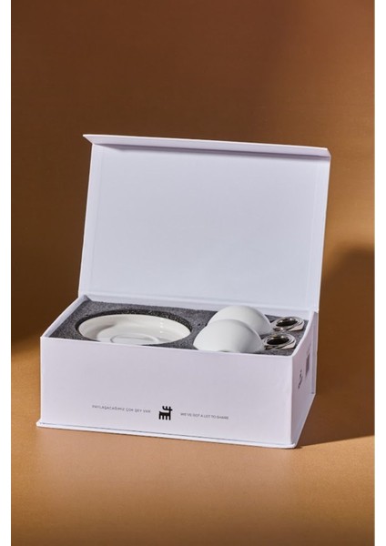 Iki Kişilik 135 ml Gümüş Kahve Fincan Takımı, Zarif ve Şık Tasarım fırsatları